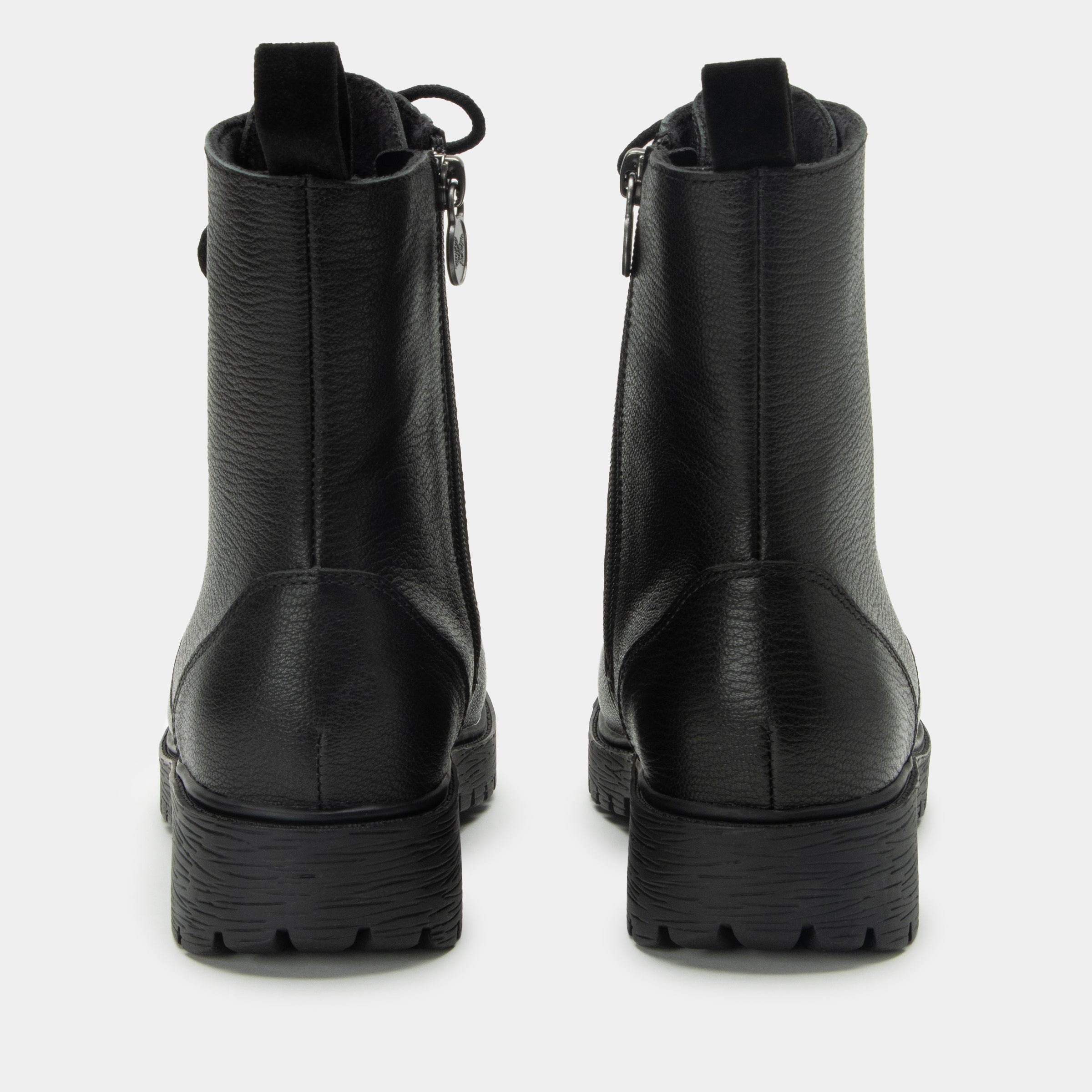 Ari Raven Boot