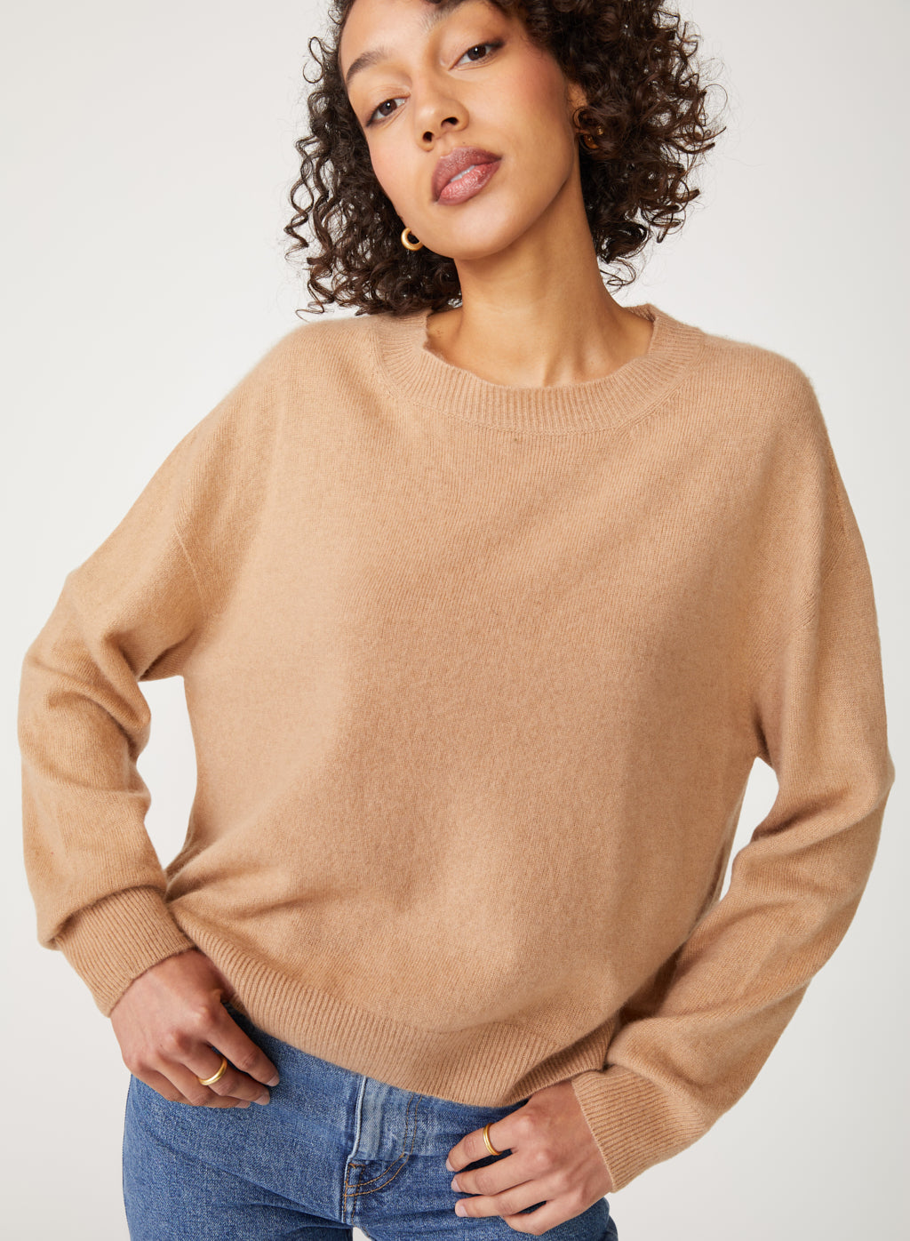 Brushed Cashmere Crew Sweater in Camel